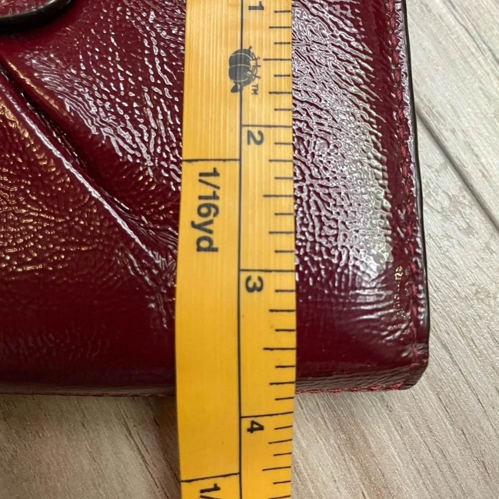 Coach Limited Edition Ashley Patent Wallet - Picture 11 of 14